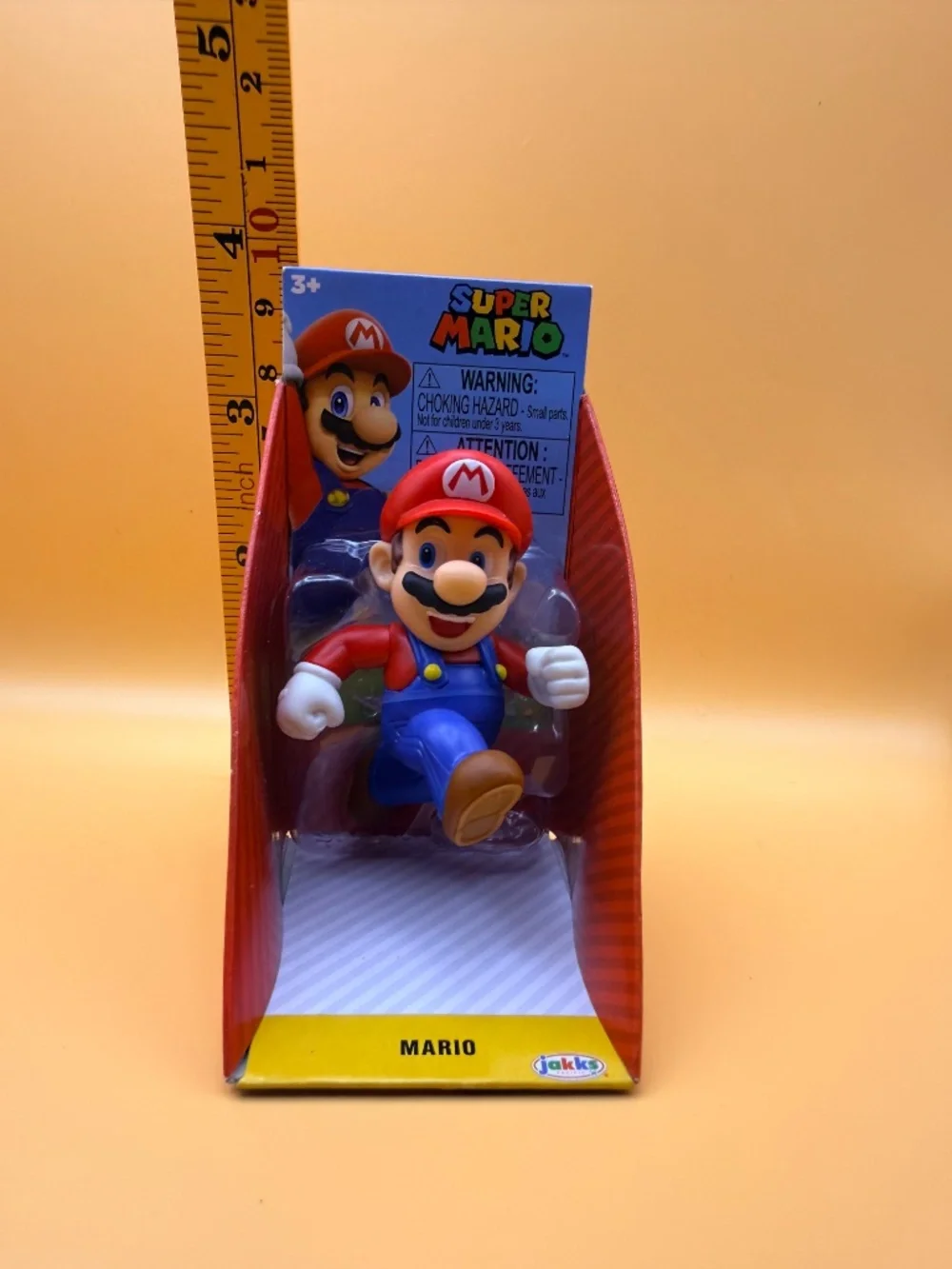 Super Mario JAKKS Pacific 4” Mario Action Figure New in Package